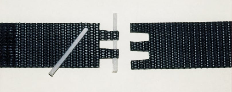 Laced hinge conveyer-belts are easy to change. Laced hinge conveyer-belts are easy to change.